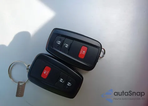 2022 Toyota Rav4 Xle from USA, damaged, VIN 2T3P1RFV6NC286167